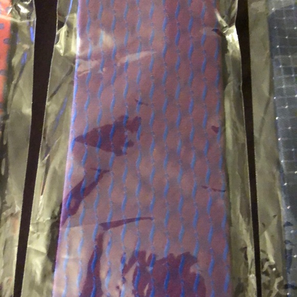 Neck ties - Picture 4 of 6